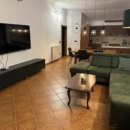 Holiday home Casa Olivia Valbandon